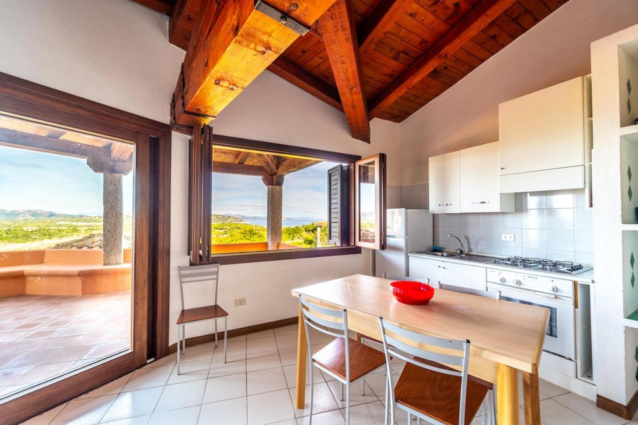 Iss Travel, Panoramic Coda Cavallo Cottages - 10 Km From San Teodoro San Teodoro  Exterior foto